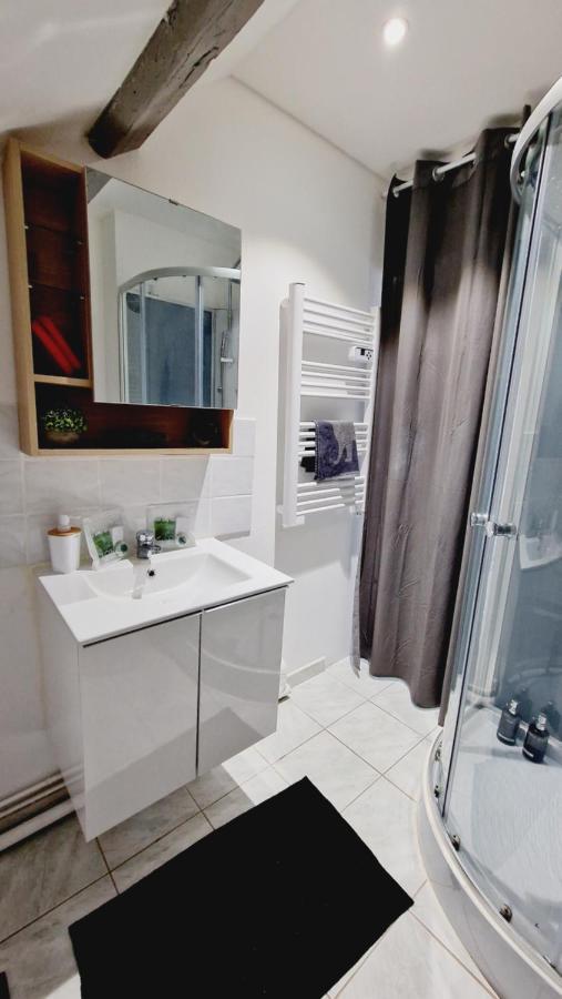 J.Mo Home - Louvroil - Calme - Ideal Couple - Deplacement Pro Екстериор снимка